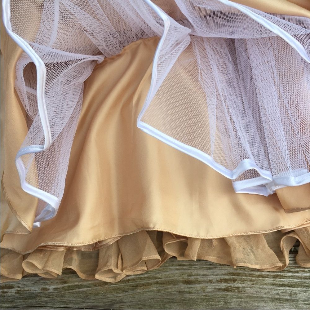 Sherri Hill Embellished Silk Fit & Flare Strapless Fit and Flare Dress 10 - Picture 14 of 16